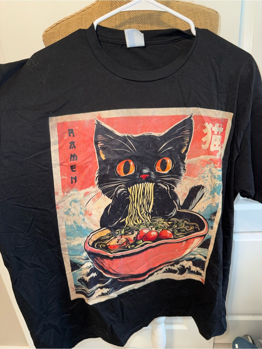 vintage-style Japanese Ukiyo-e art tshirt